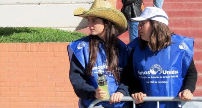 Clara Pardo: «El trabajo de más de 5.000 voluntarios nos permite apoyar a más de 2 millones de personas en situación de pobreza»