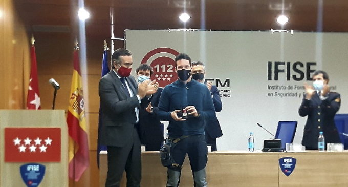 Madrid rinde homenaje a los bomberos que han destacado por su conducta ejemplar a lo largo de 2020