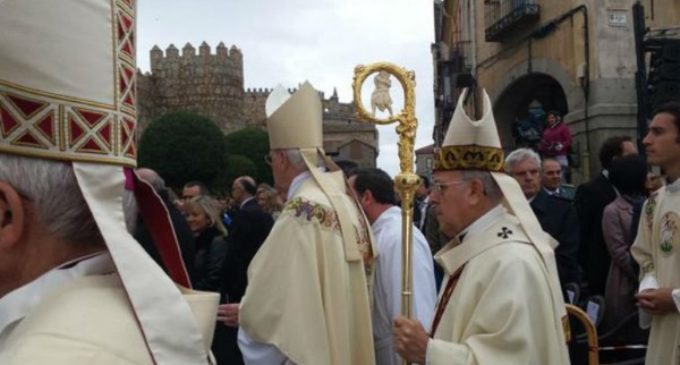 El cardenal Blázquez anima a escuchar a santa Teresa en tiempos necesitados de «sensatez y prudencia»