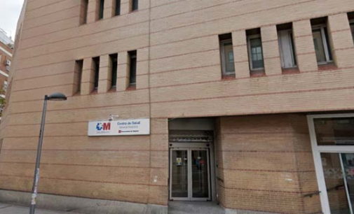 Los médicos de los centros de salud de la Comunidad de Madrid tramitan por teléfono los partes de baja por enfermedad