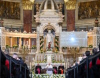 El Papa: La Iglesia en Hungría dé testimonio de una “acogida con profecía”