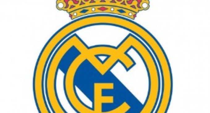 Éxito de Enraizados: El Real Madrid corregirá la omisión de la cruz del escudo de Abu Dhabi