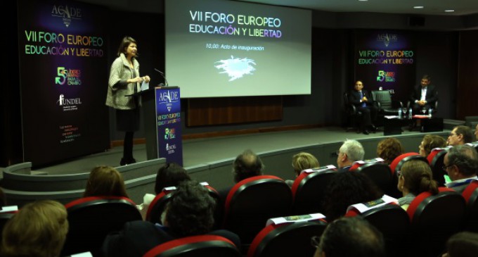 Lucía Figar inauguró el VII Foro Europeo Educación y Libertad