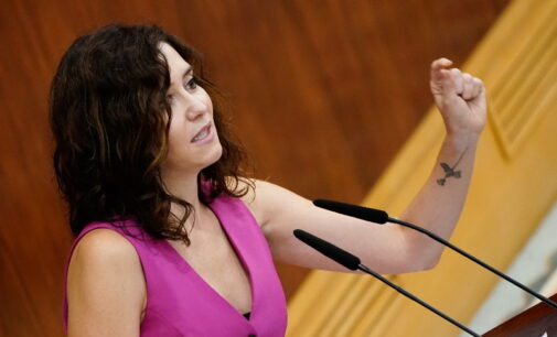 Díaz Ayuso repasa los verdaderos “chiringuitos” y propone a la oposición crear la oficina del bulo o del tuitero compulsivo: “Les van a dar mucho rédito”