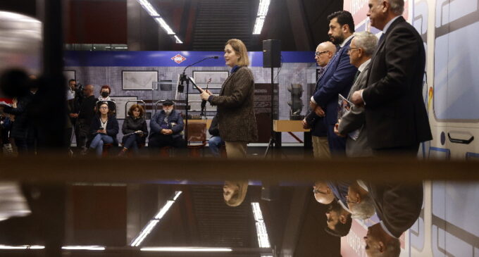 Presentación de la 25ªedición de Libros a la Calle para acercar la literatura al transporte público
