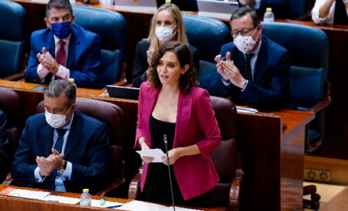 Díaz Ayuso anuncia que desde el próximo lunes las mascarillas dejarán de ser obligatorias en los recreos de los colegios