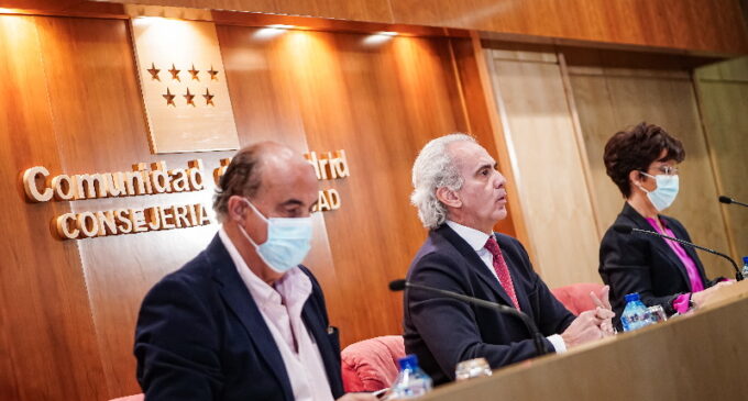 La Comunidad propone eliminar los aislamientos para asintomáticos y las mascarillas en interiores, salvo residencias, hospitales y transporte público