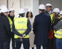Díaz Ayuso anuncia la apertura de colegios públicos en días no lectivos durante el curso escolar para ayudar a conciliar a las familias madrileñas