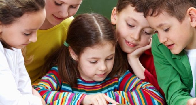 La Biblioteca Francisco Umbral busca acercar la lectura a los niños de Majadahonda