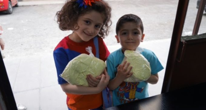 “Una gota de leche” para los niños de Alepo: ACN se suma a un llamamiento urgente