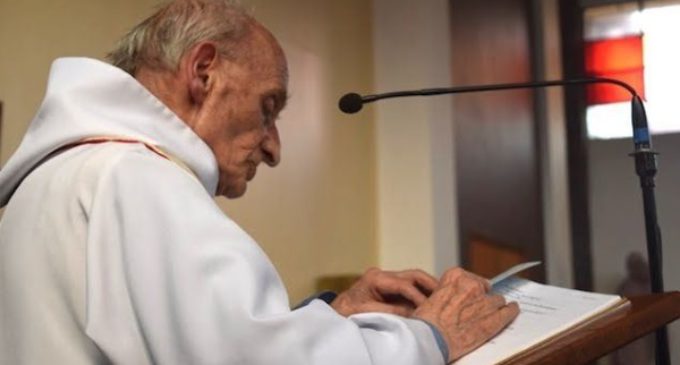 Mil seminaristas recibirán ayuda de AIN en memoria del padre Jacques Hamel