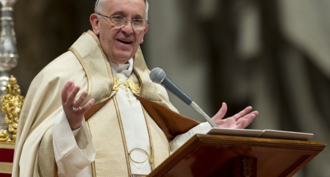 El Santo Padre Francisco no visitará España en 2015