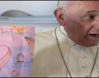 El Papa en la rueda de prensa al regreso de Lesbos: ‘Daban ganas de llorar’