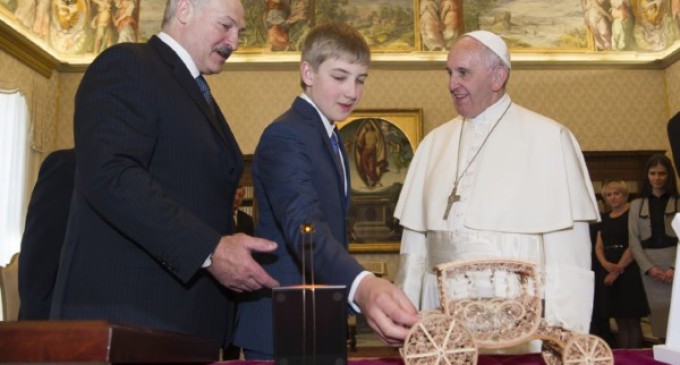 El Santo Padre recibió en el Vaticano al presidente de Bielorrusia Alexandr Lukashenko