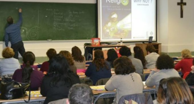 Los profesores de Religión piden a la Mesa del Pacto Educativo acceder por oposición como en cualquier otra asignatura