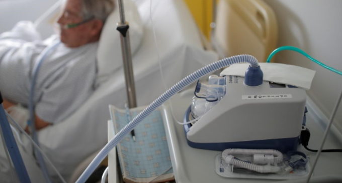 La Comunidad de Madrid autoriza 23,8 millones para la compra urgente de respiradores