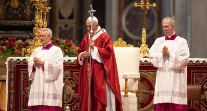 Homilía del Papa en la solemnidad de san Pedro y san Pablo: “Ser testigos vivos de Jesús”